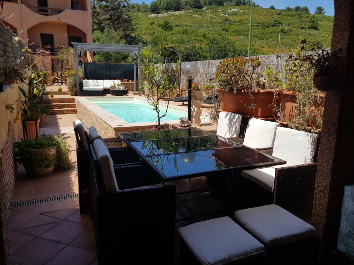 Casa Vacanze Valentina Porto Conte Extérieur photo