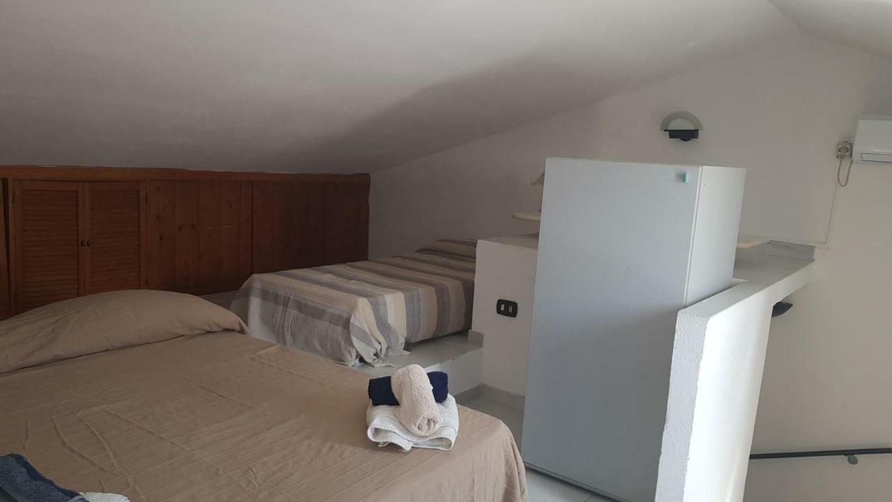 Casa Vacanze Valentina Porto Conte Extérieur photo